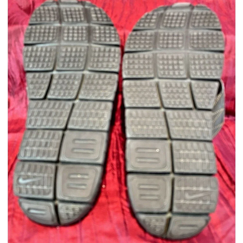 Mens Nike Brown Marina Flip Flop Style Sandals Sz 9